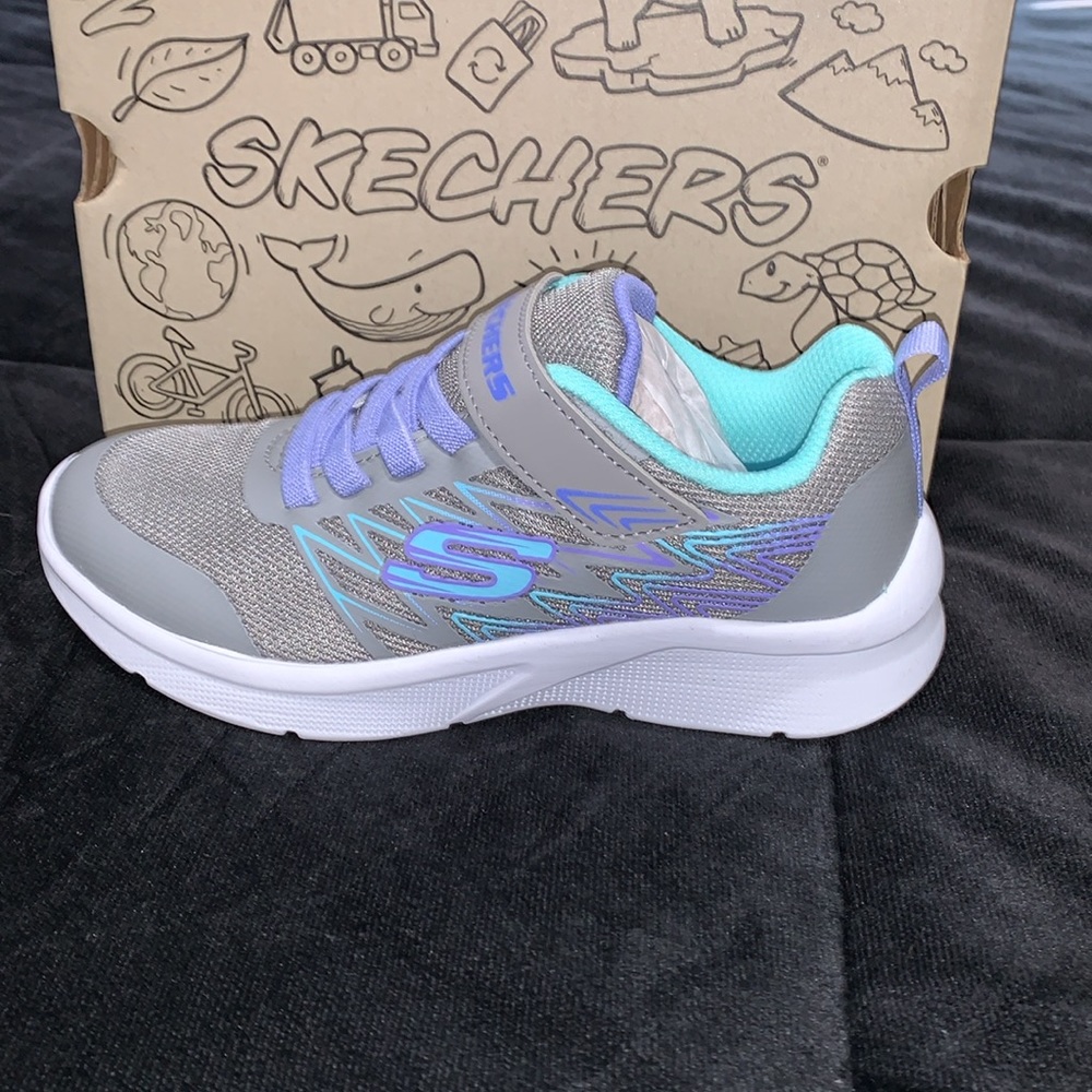 Skechers Girl's Microspec - Bold Delight Sneaker |Gray | Textile/Synthetic